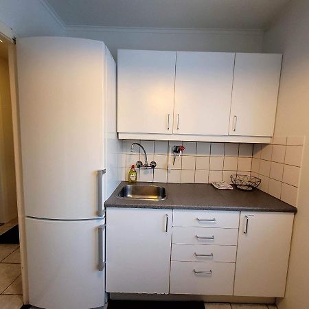 Apartment With 2 Bedrooms Hafnarfjörður Esterno foto